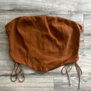 Women’s Kendall and Kylie tube top.